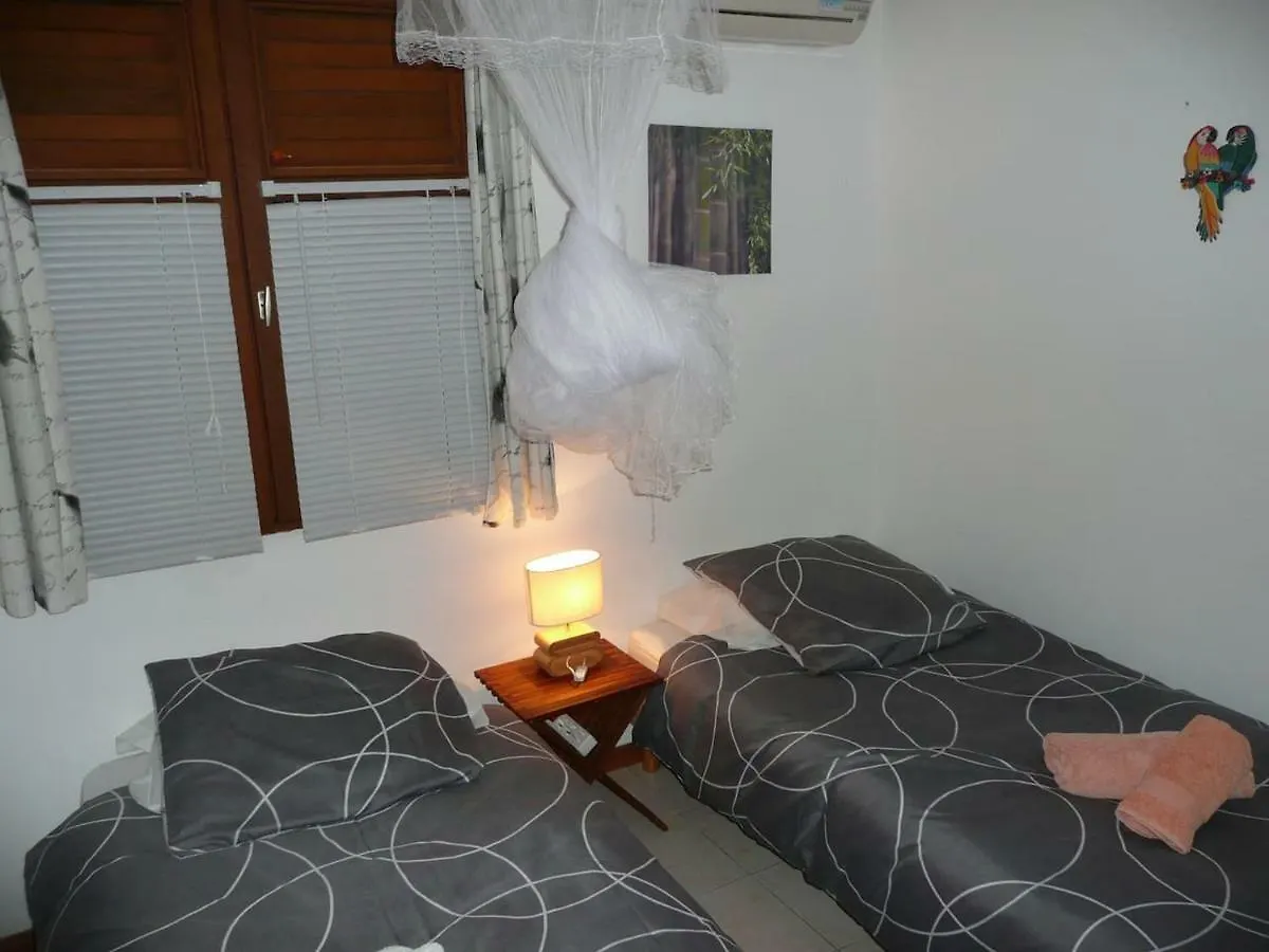 Bungalow Du Voyageur Le Marin Hébergement de vacances