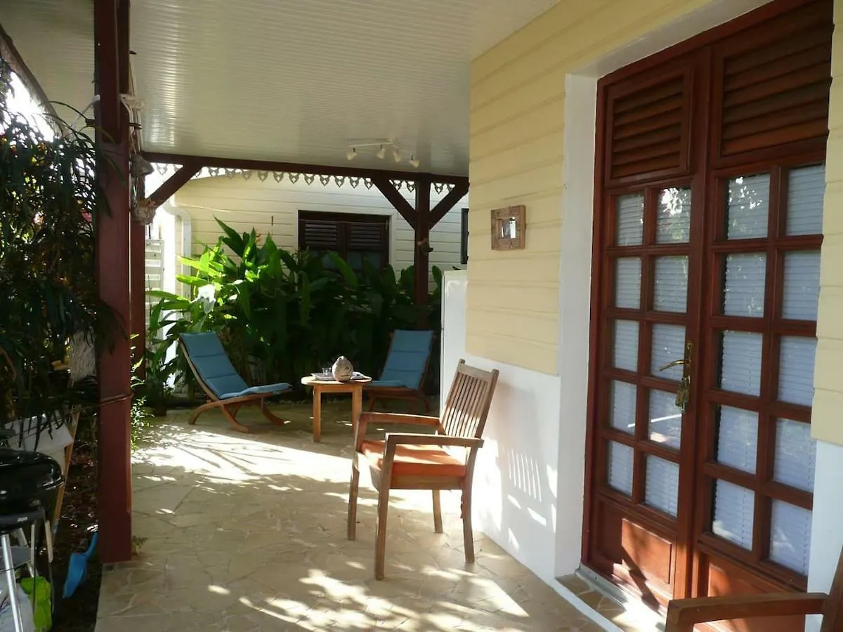 Bungalow Du Voyageur Le Marin